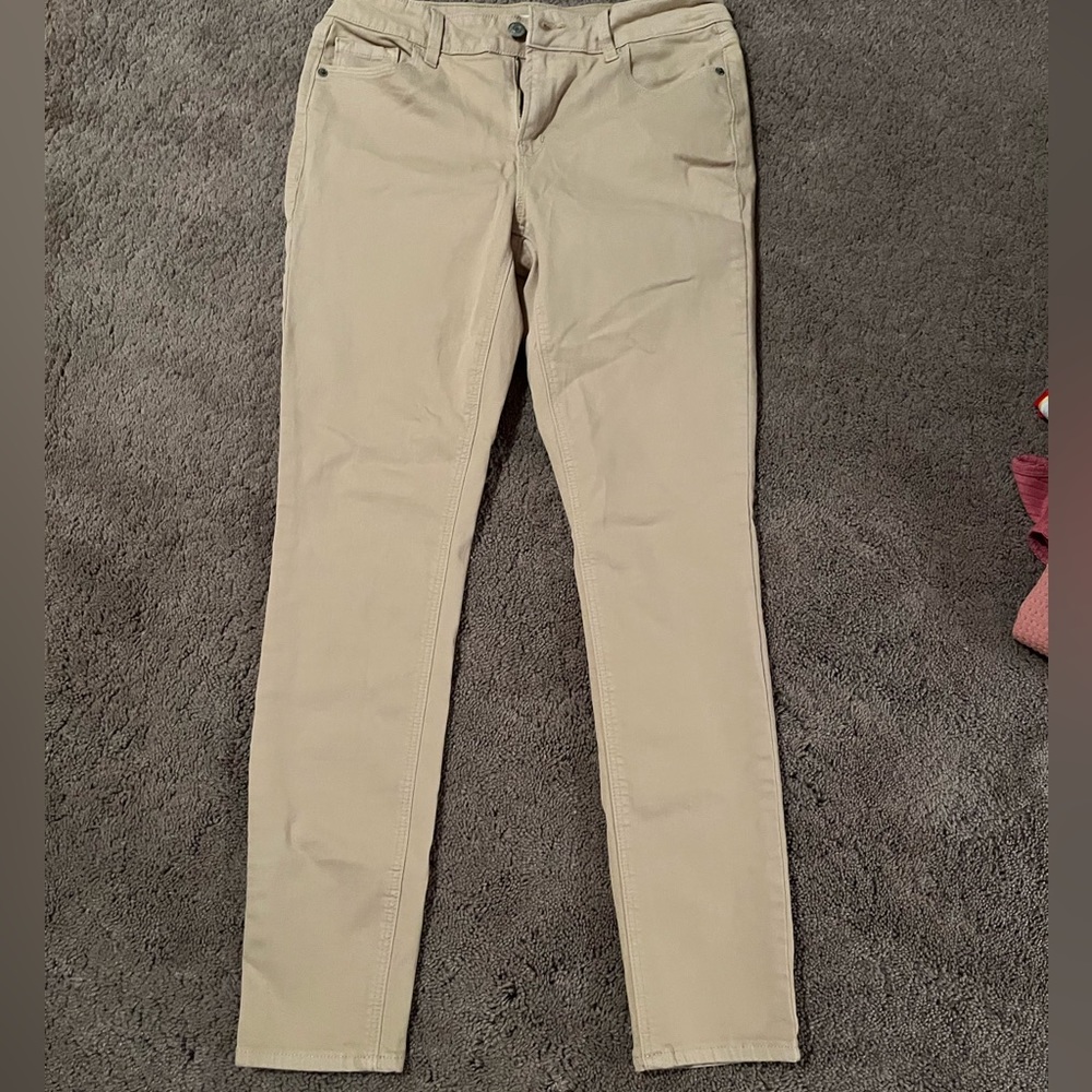size 8 old navy khakis
